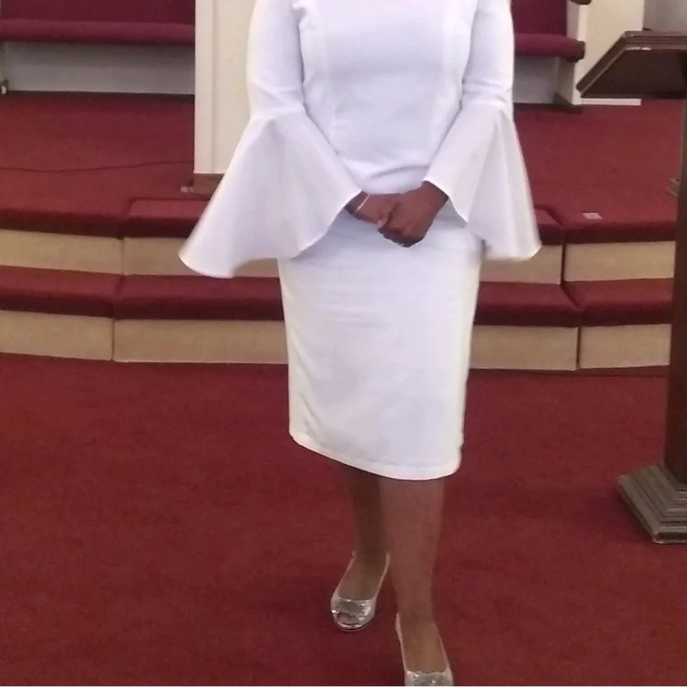 White Bell-Sleeve Dress - Classic Elegance - Picture 3 of 3